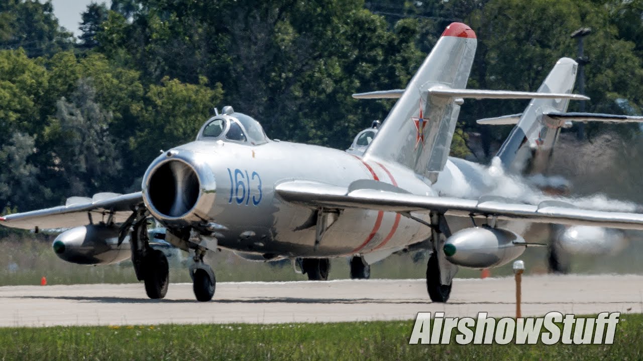 Oshkosh Aircraft Arrivals/Departures - Runway 9/27 - Wednesday - EAA AirVenture Oshkosh 2024