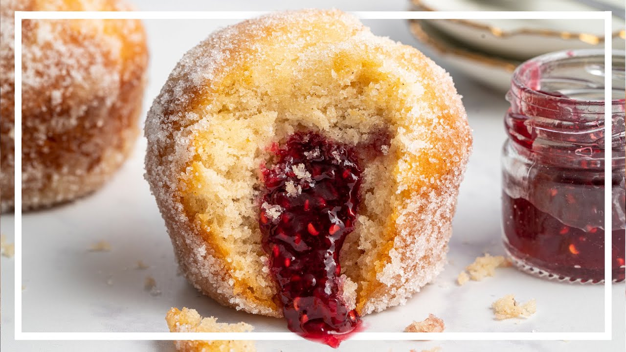 Рецепт безглютеновых пончиков с джемом 🤤 | Выпечка с Бекки