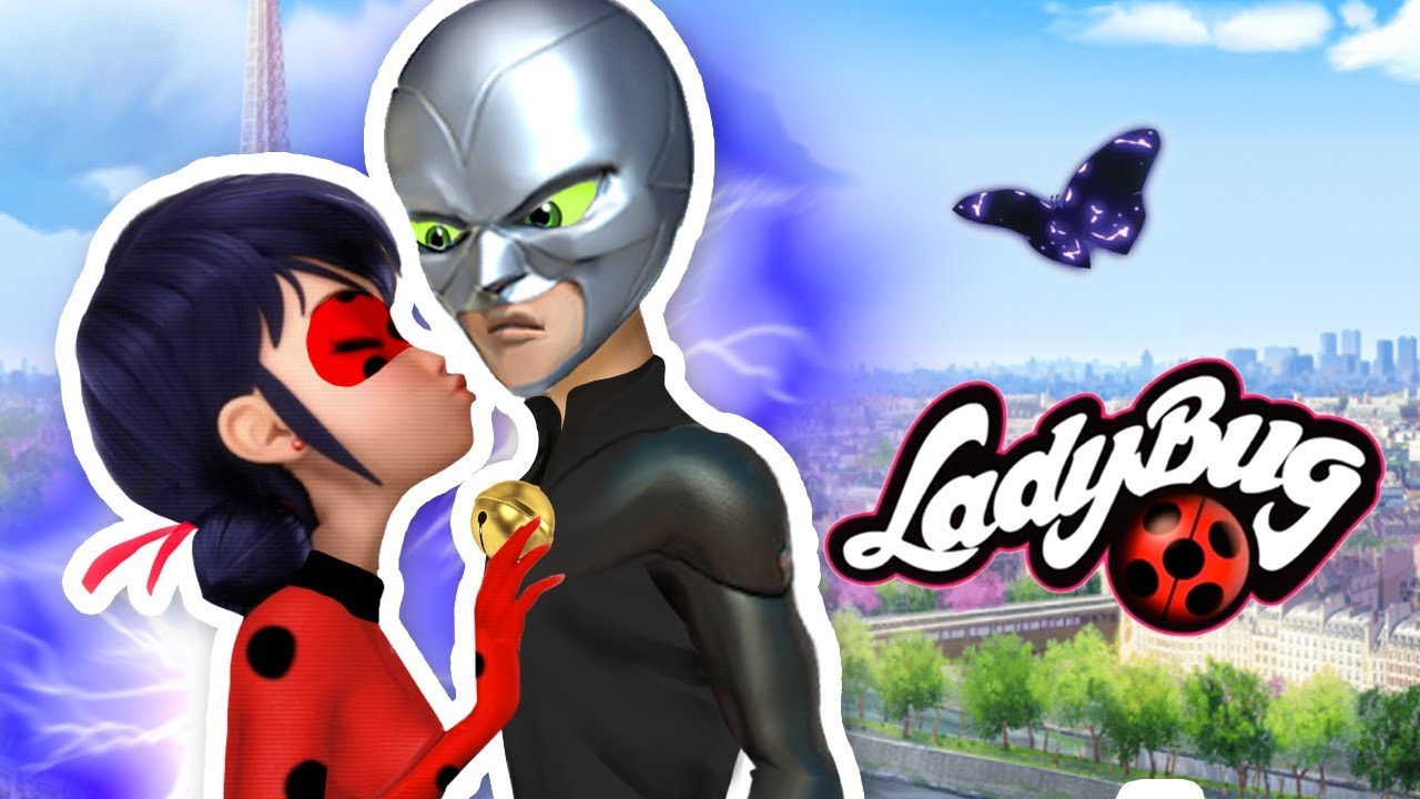 🐞LADYBUG BESA a HAWK MOTH para SALVAR a CAT NOIR 😱 Juguetes Fantásticos