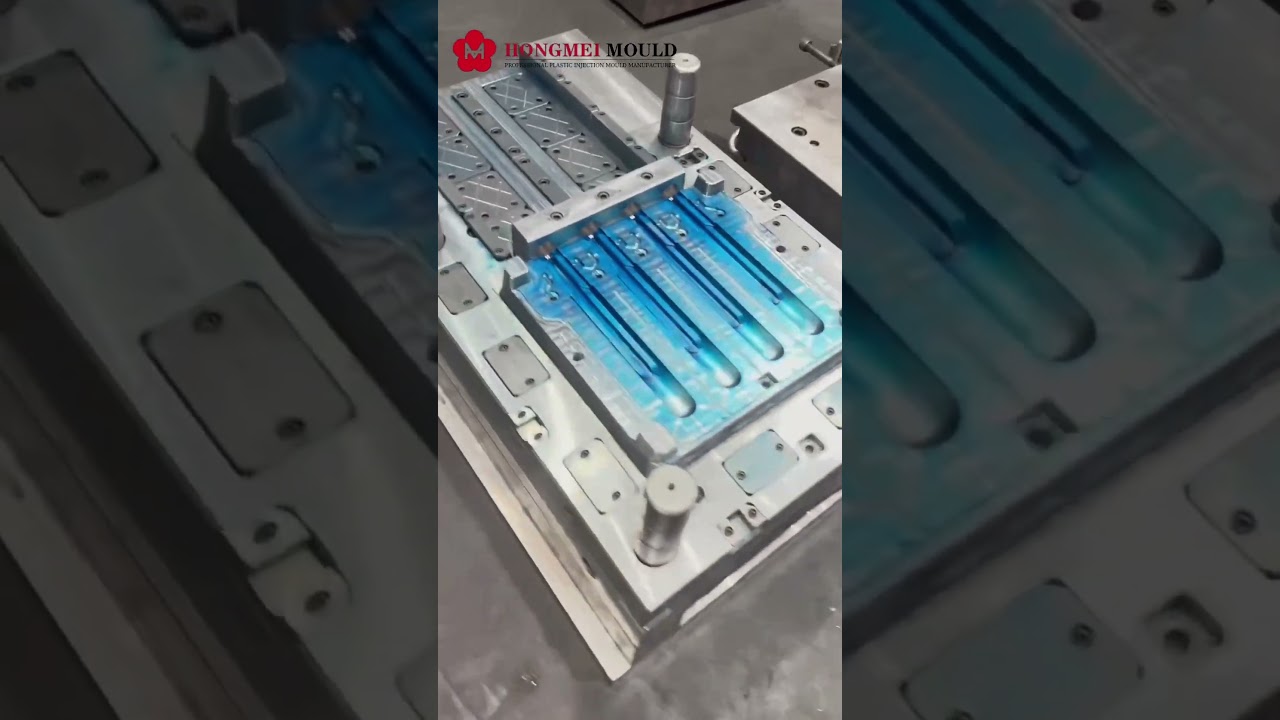 High-quality broom&lsquo;s top handle plastic injection mold #plasticmould #mold #mouldsupplier #broom