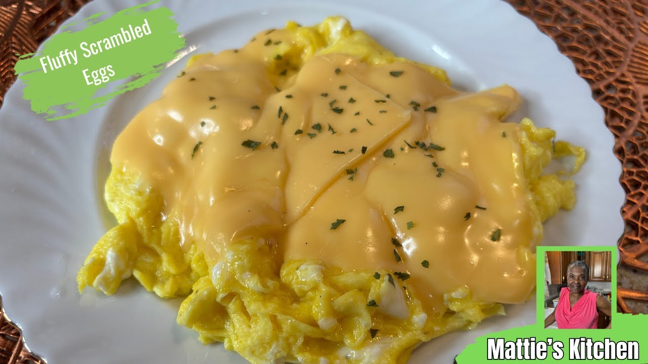The BEST recipe for Extra Soft and Fluffy Scrambled Eggs/ Matties Kitchen