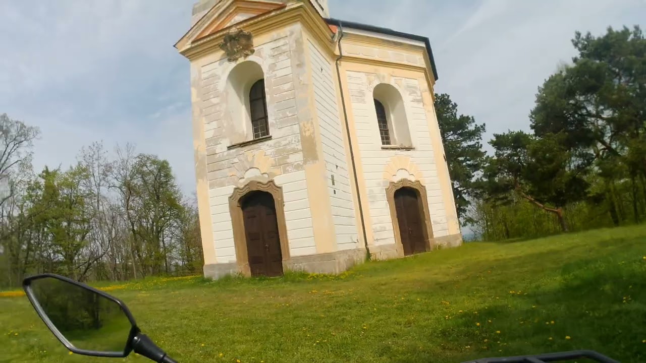 Doupovské hory a blízké okolí.