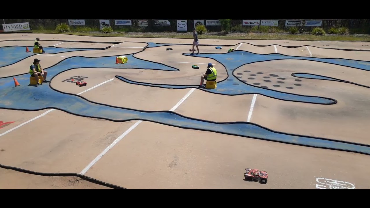 Some SCT action at Chargers RC at Wacol 1/2/26