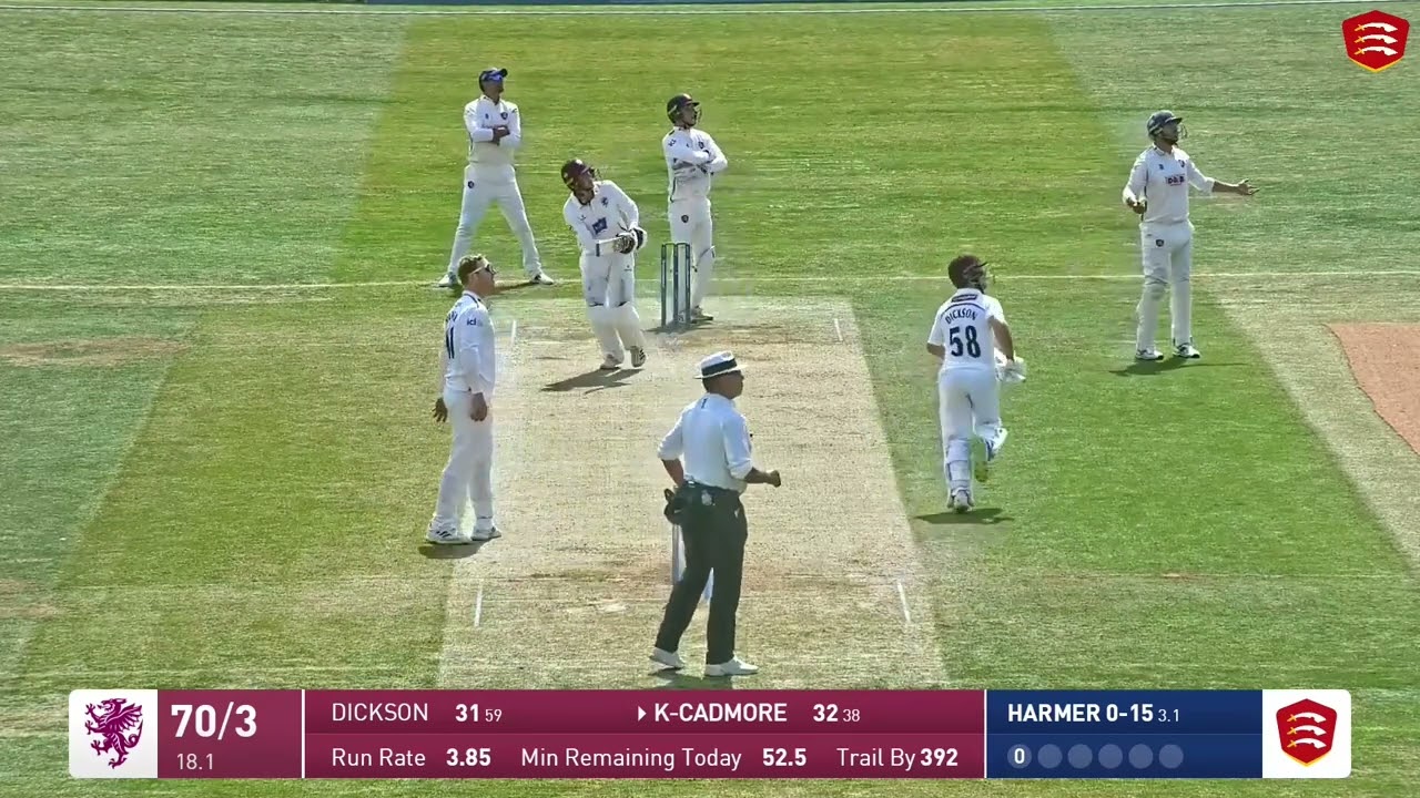 Simon Harmer reaches 50 wickets in the 2023 LV= Insurance County Championship