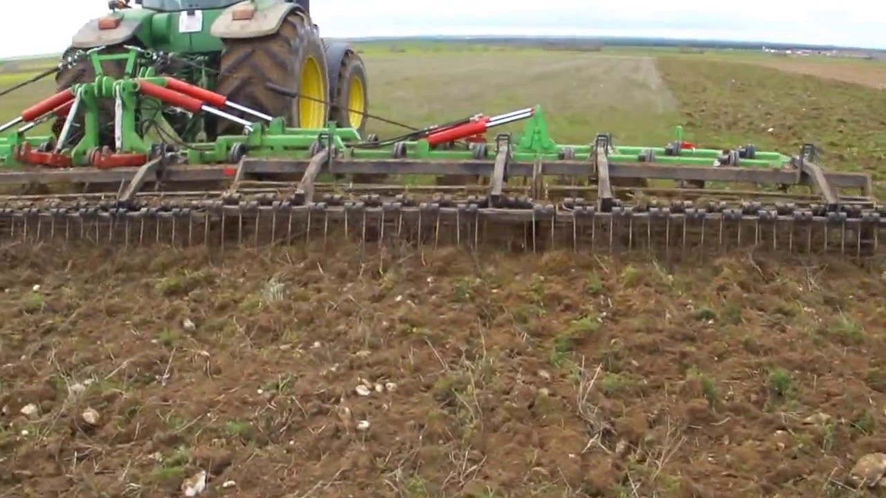 juan carlos llorente jd 8530 cultivador 13m