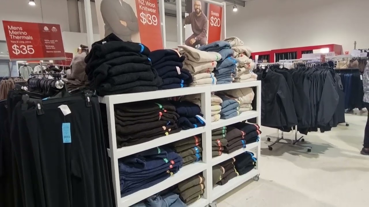 New Zealand clothes shopping. Postie plus