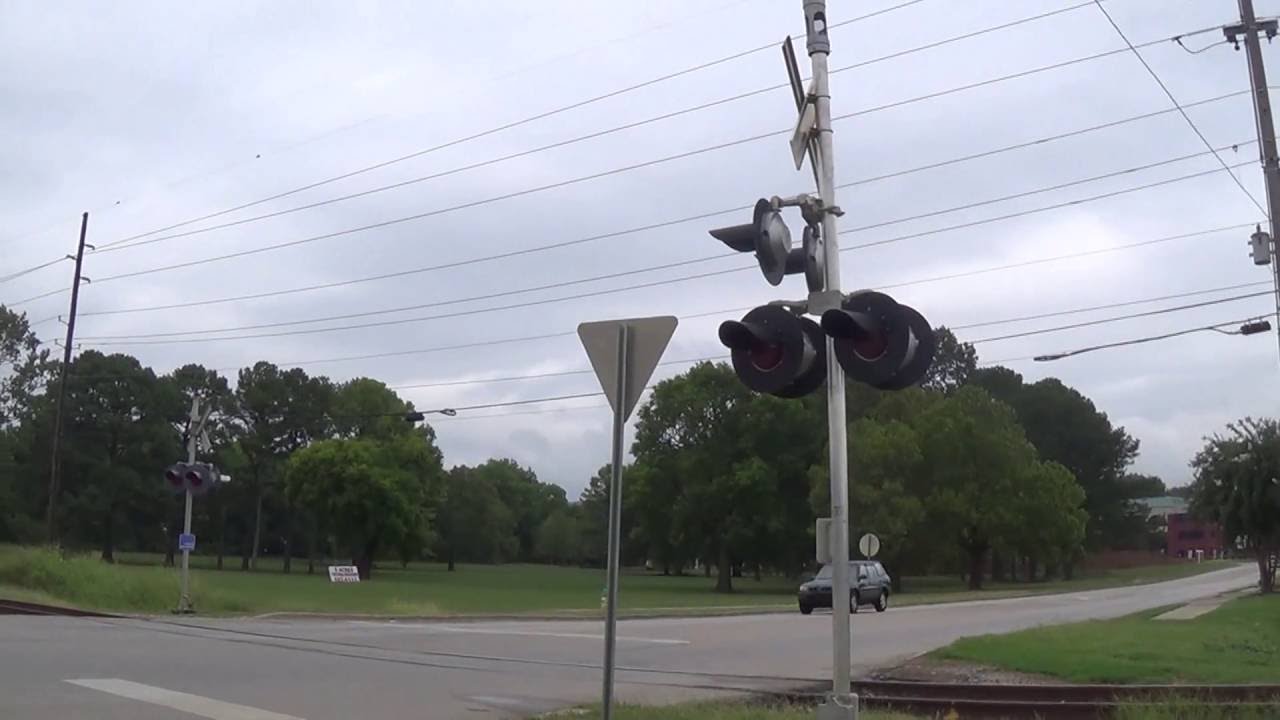 Eagletree Lane Railroad Crossing, Huntsville, AL Crossing Tour
