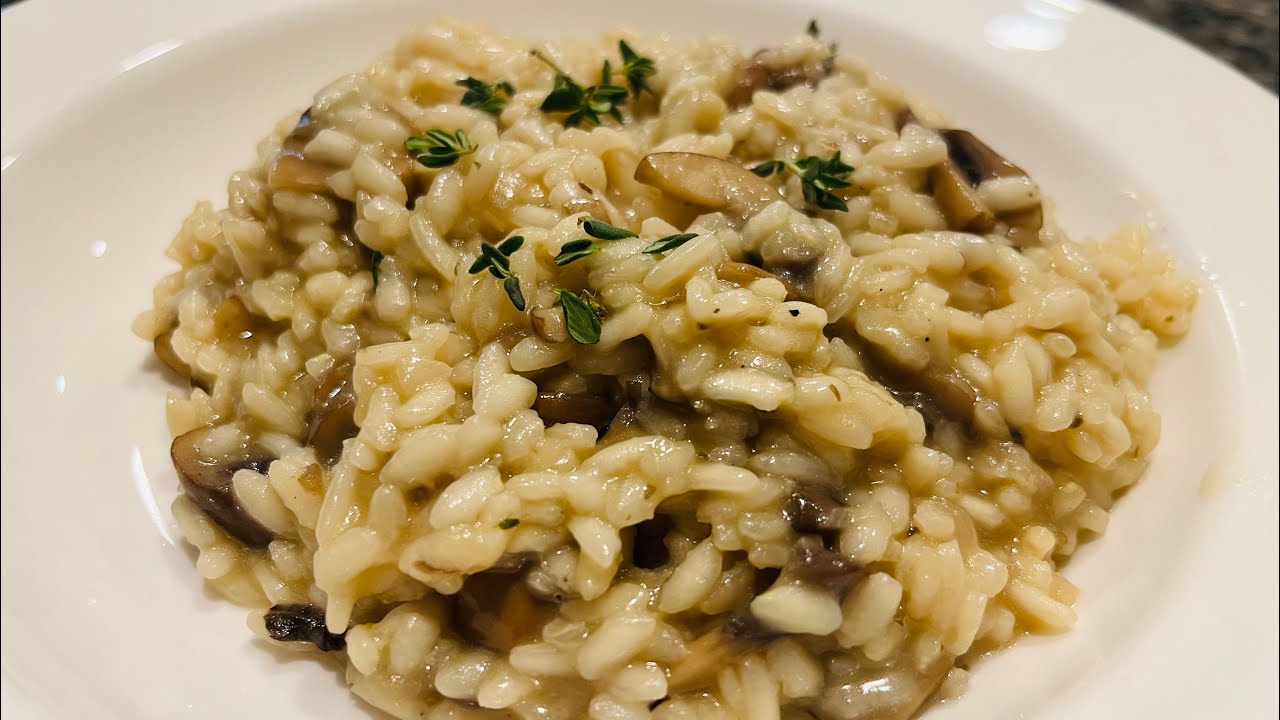 The Best Mushroom Truffle Risotto! 🇮🇹😍 #risotto #truffle