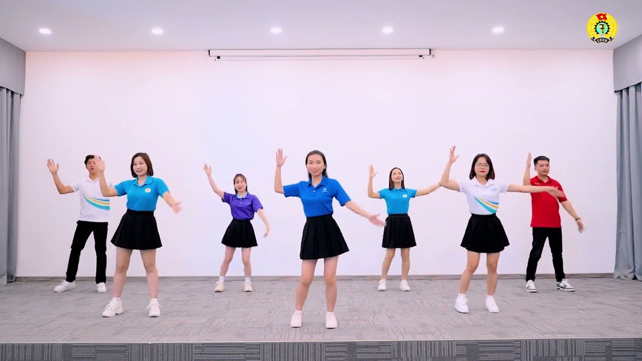 Nhảy đồng diễn 