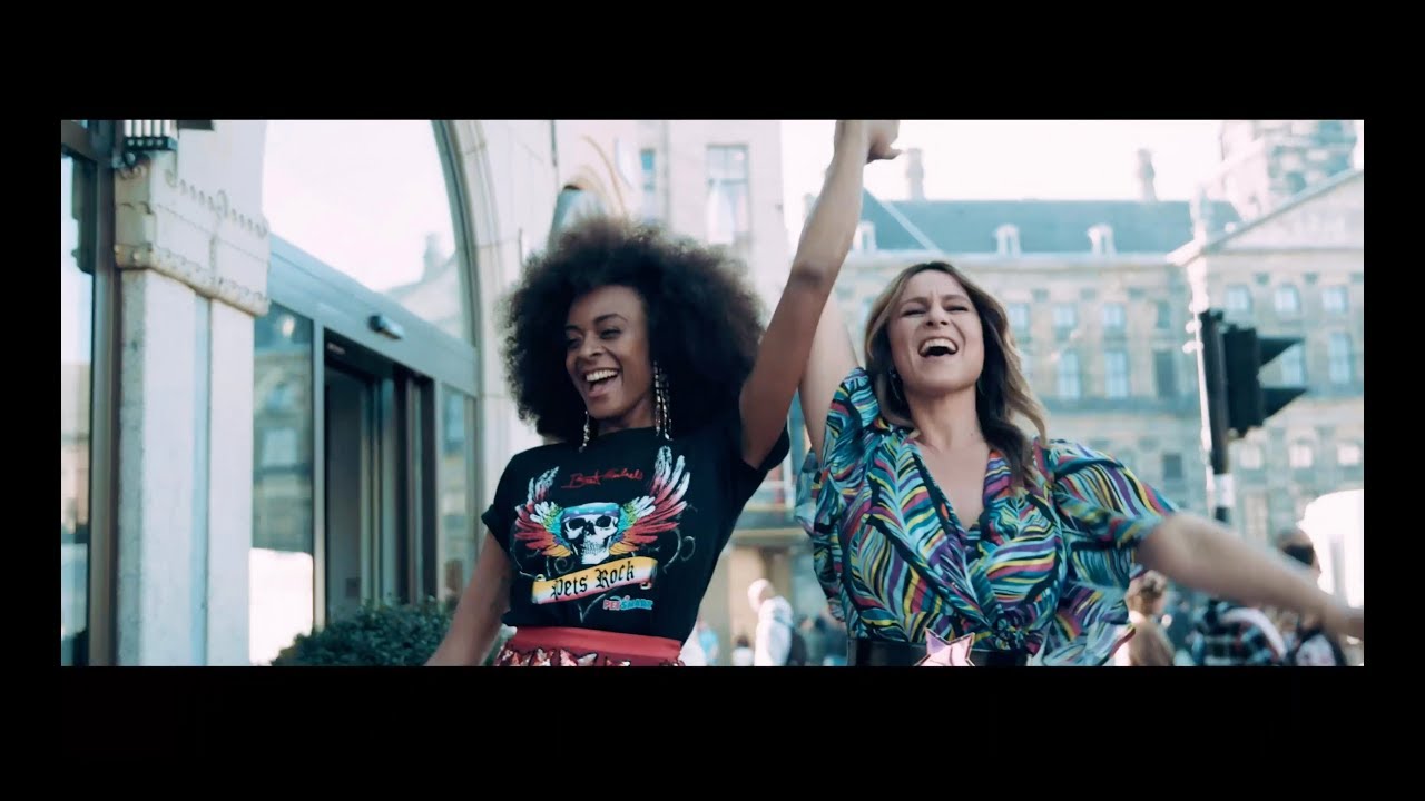 Trijntje Oosterhuis - Dit Is Voor Mij (Official Video)