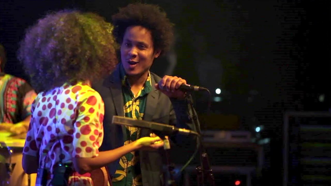 El Comité - E'Cha featuring Yilian Canizares