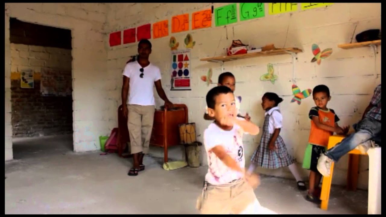 School for Kids in the Slums in Colombia | Mariposas Amarillas Fundación