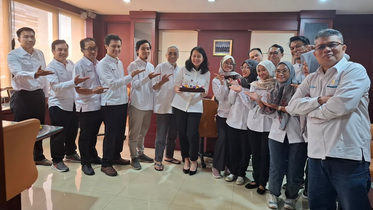 SELAMAT ULANG TAHUN BU PIPIET SRM ( SENIOR MANAGER )  PERENCANAAN PLN UID JAYA , 02 MARET 2026 