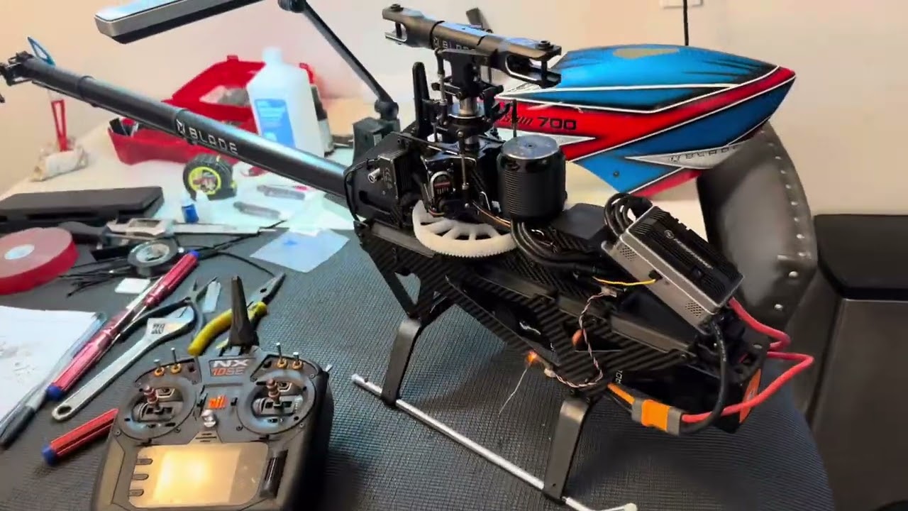 Horizon Hobby Blade Fusion 700 build, the Easy Way! Part 2 #horizonhobby #spektrumrc