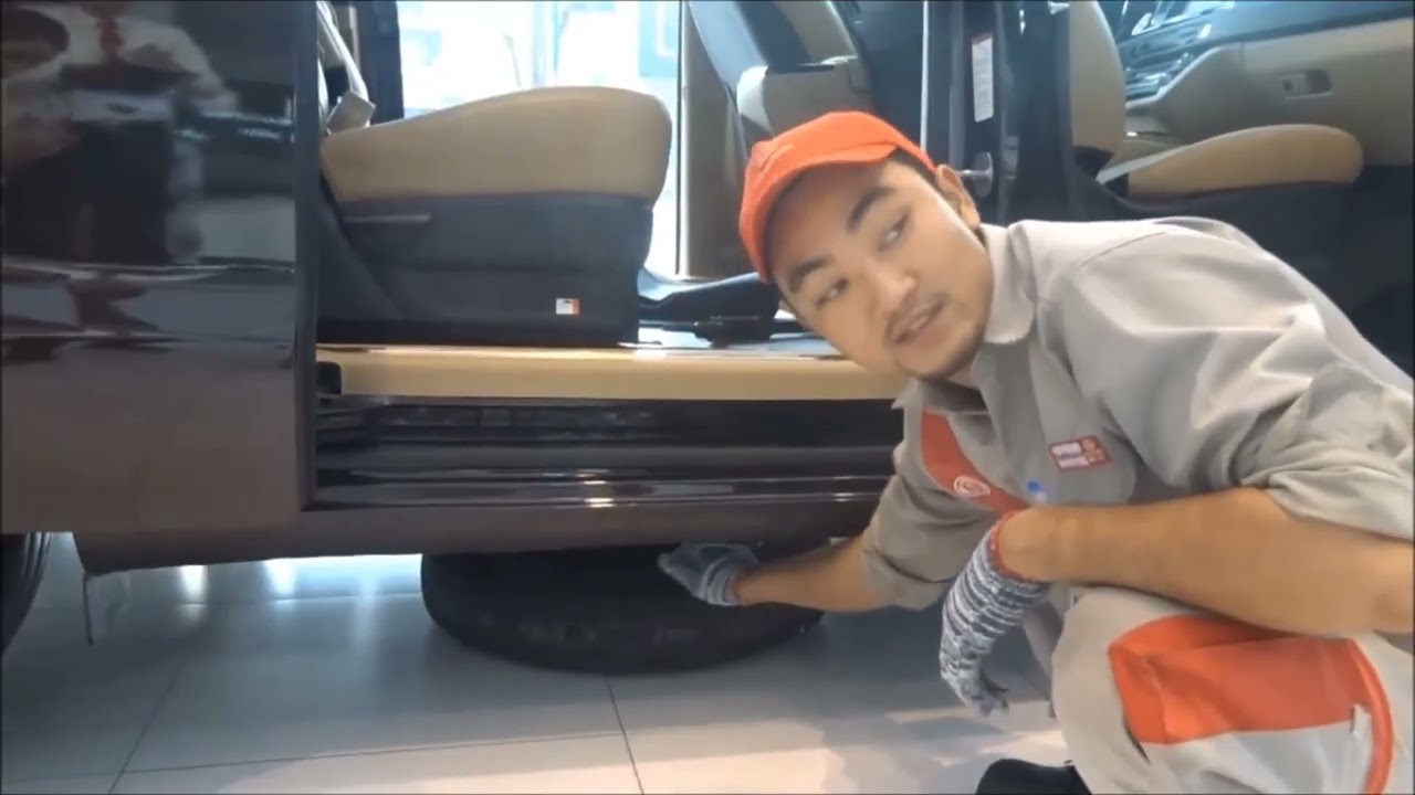 Hướng Dẫn Thay Bánh Dự Phòng xe Sedona