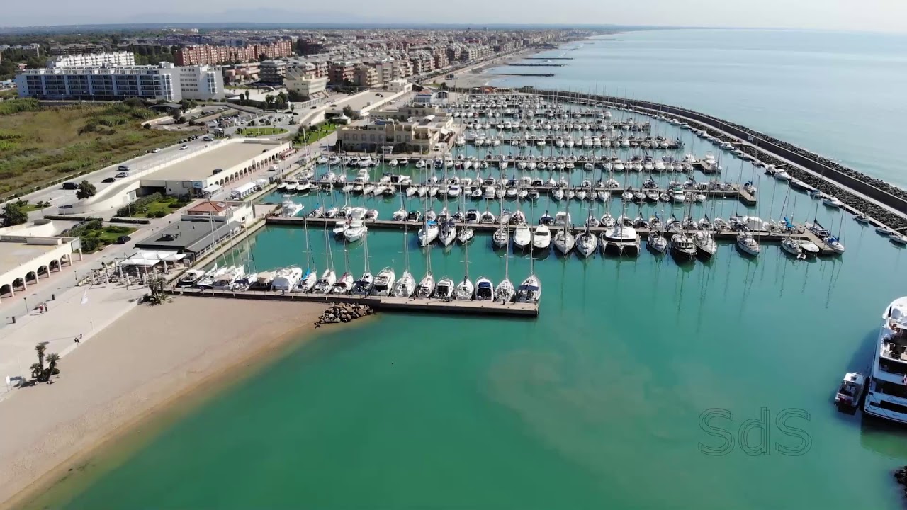 Il Porto di Ostia - Roma   (by drone)
