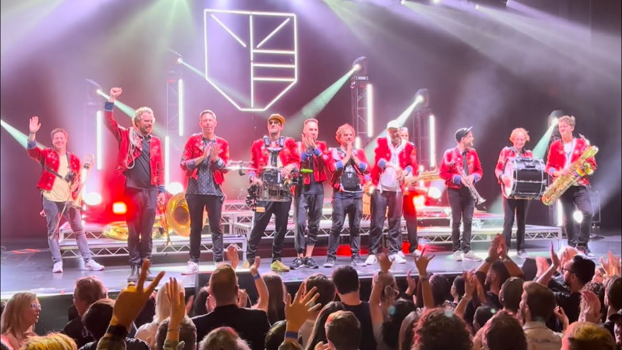 Slow Loris by MEUTE - The Wiltern in Los Angeles (25 May 2023)