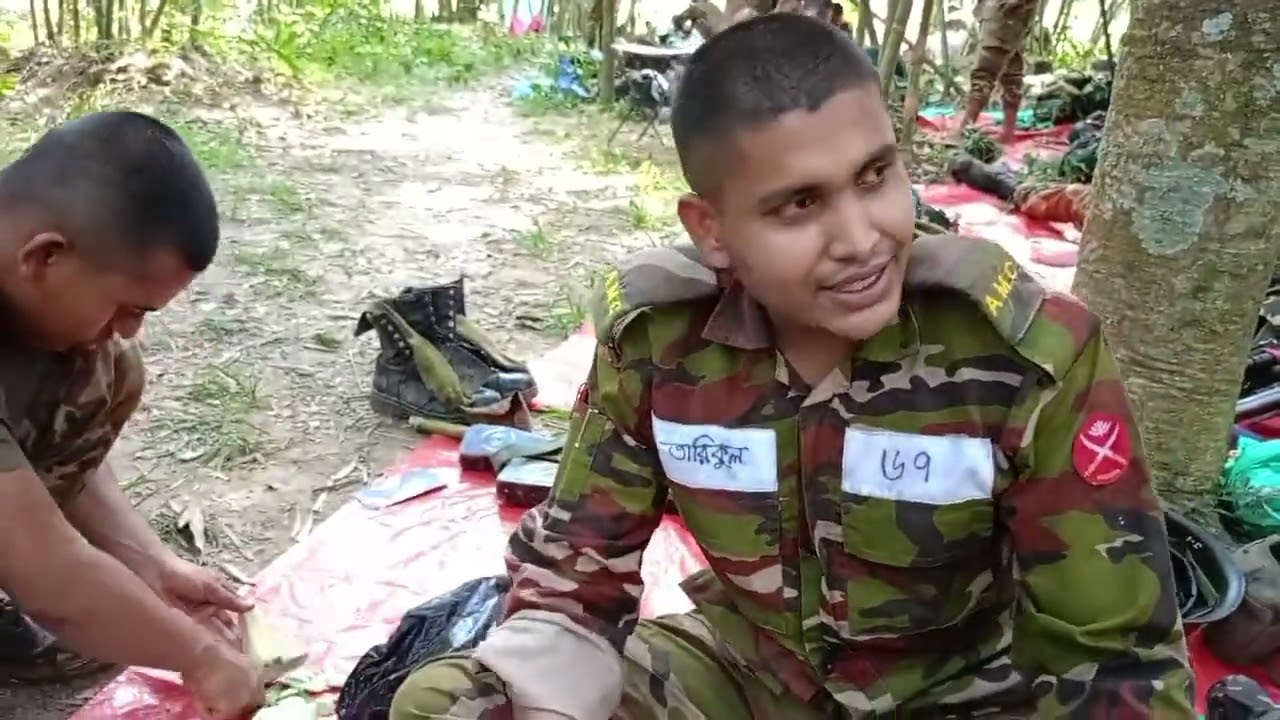যুদ্ধের পরিবেশে বাংলাদেশ সেনাবাহিনীর রান্না করে খাওয়ার ট্রেনিং !