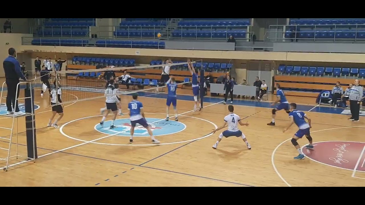 OK Smederevo Carina - OK Novi Sad Maneks.....2-3 (25-18/24-26/23-25/25-22/9.15)