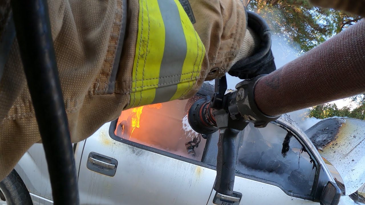 Working Vehicle Fire - Nozzleman POV (BFD)