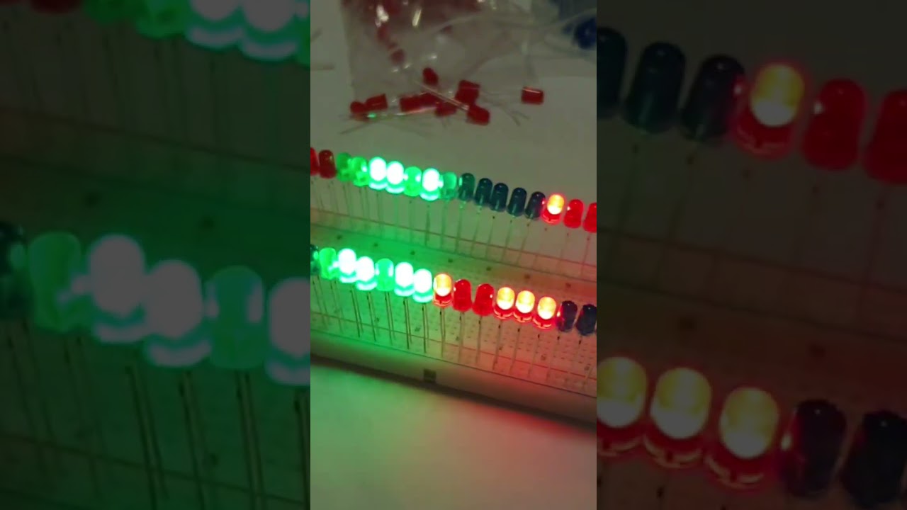 Random Self Blink Leds #leds #rgb #amazing #electronics @Hacktuber