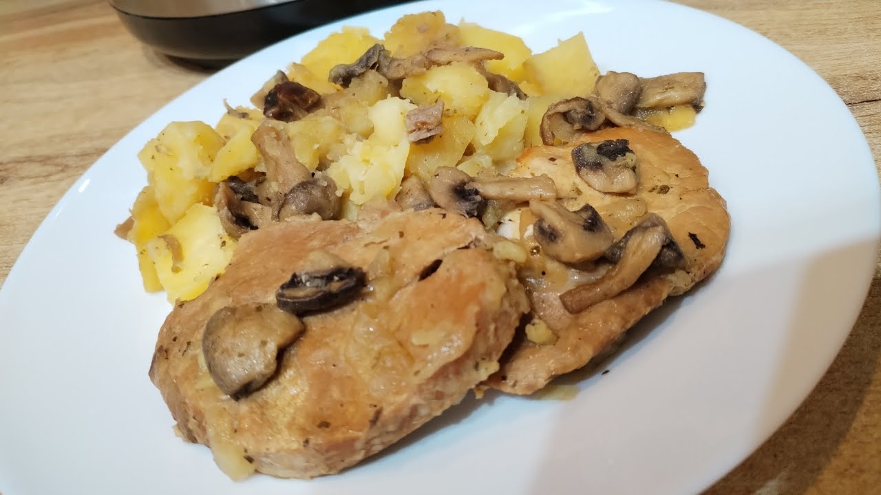 Свинско каре со печурки и компир во мултикукер – вкусен и лесен ручек! 🍲