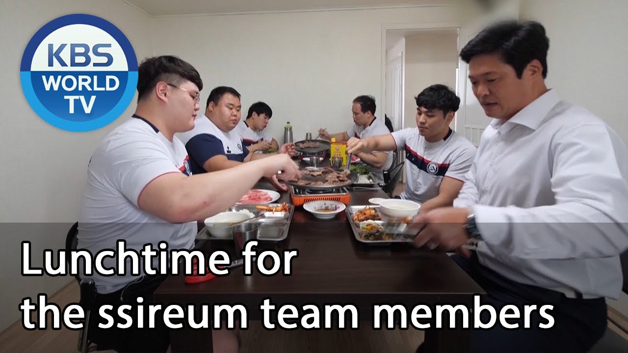 Lunchtime for the ssireum team members (Boss in the Mirror) | KBS WORLD TV 201029