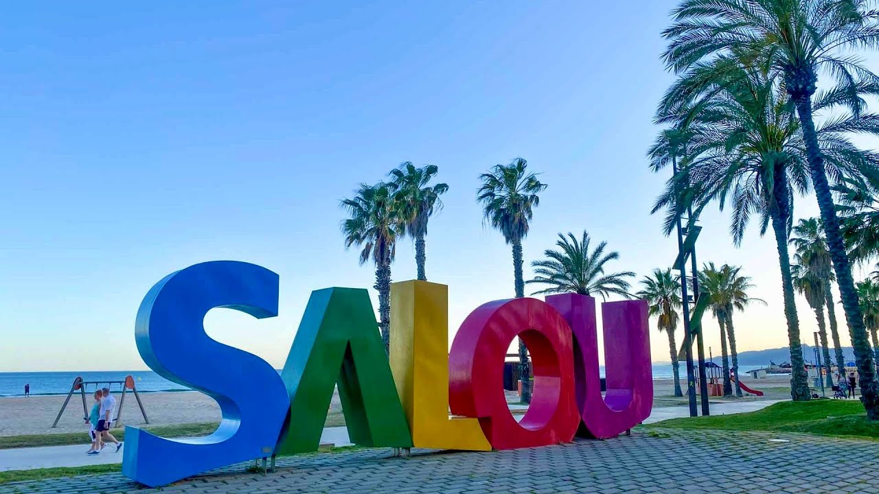 SALOU SPAIN 11 AM  - WALKING TOUR - Salou tour 4k HDR  February 2025
