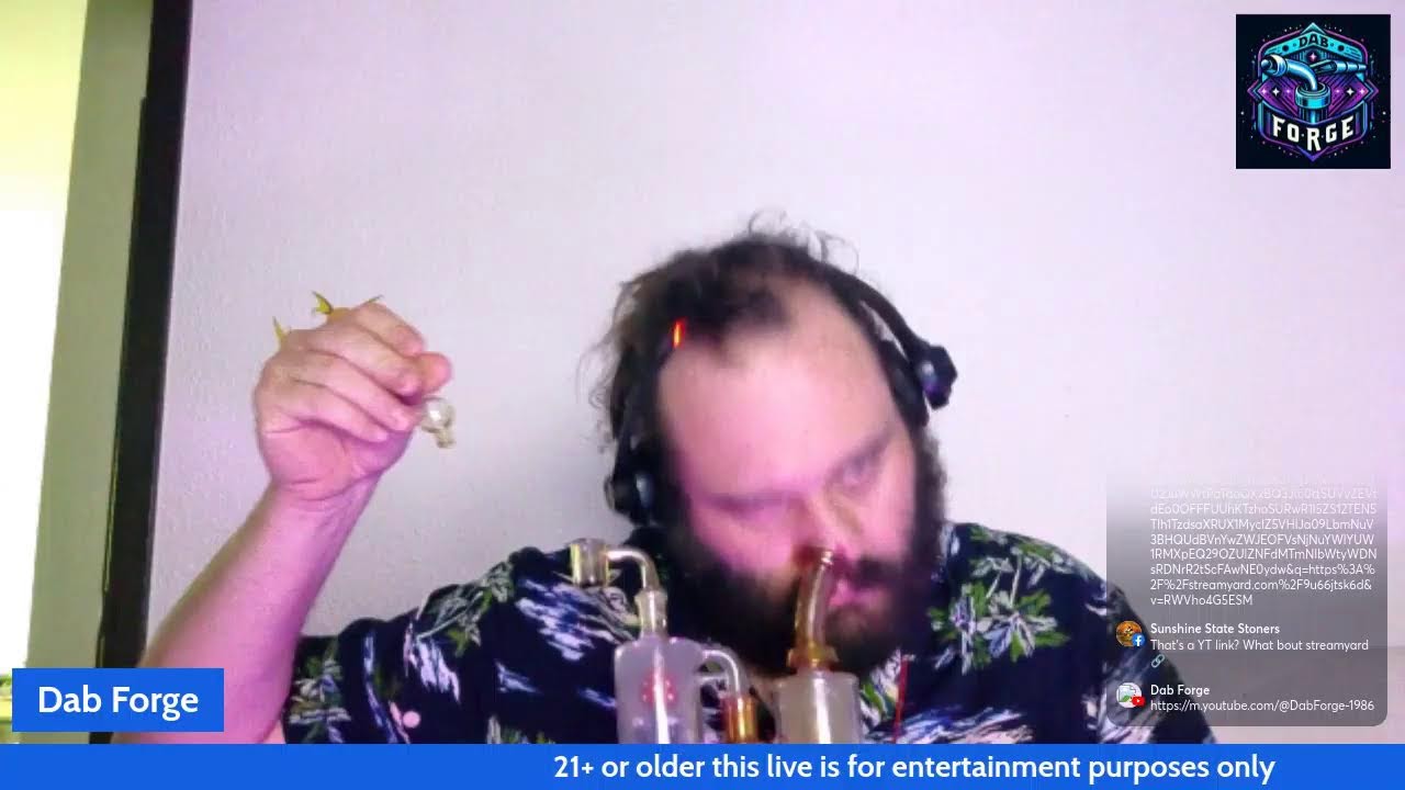 Smoking and chilling with Dab Forge
