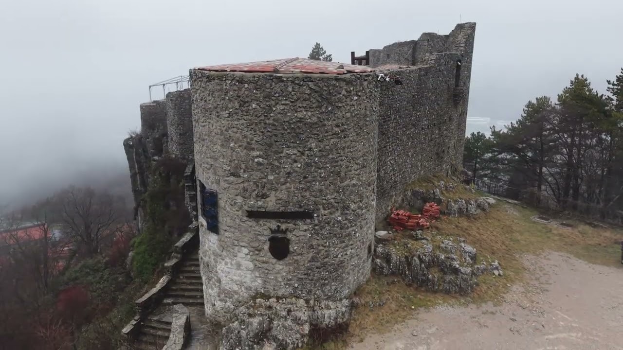 Balkan se začne pri gradu Socerb