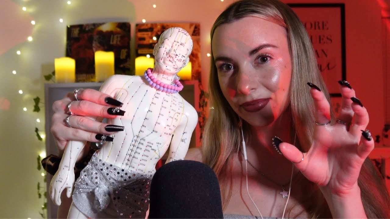 ASMR acupuncture doll tapping and scratching 💅🏻🎧