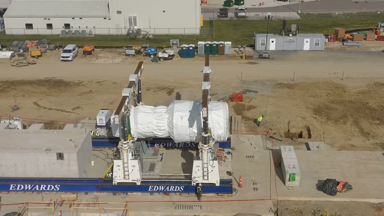 279 Ton Turbine Being Installed in Lordstown Ohio