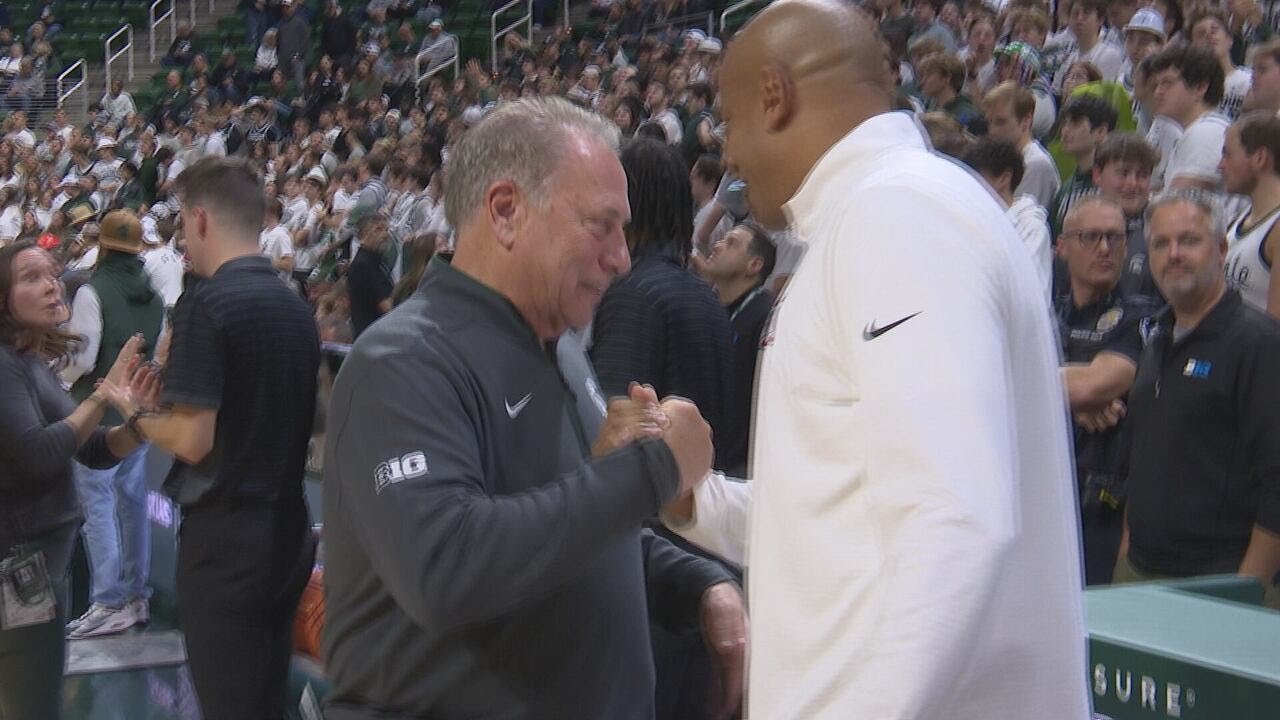 No. 17 Michigan State basketball remains unbeaten with an 84-56 victory over Detroit Mercy
