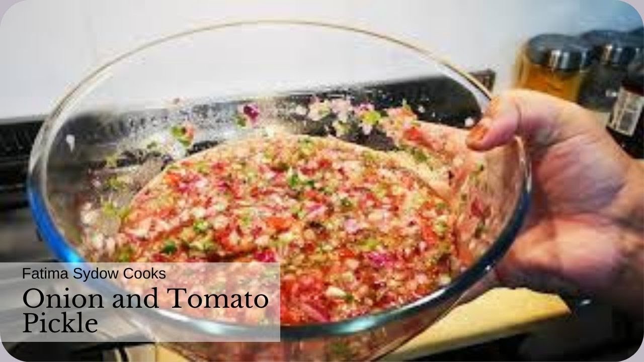ONION AND TOMATO SLAAI