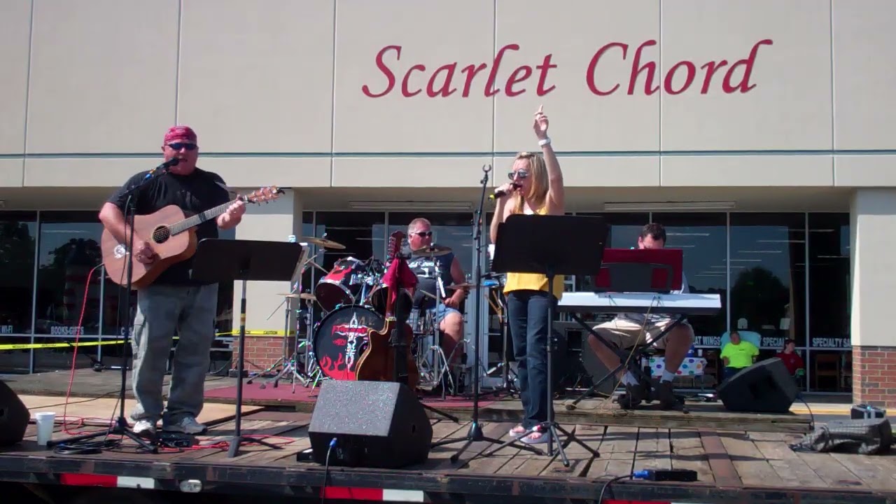 Down on my knees (live at the Scarlett Chord)