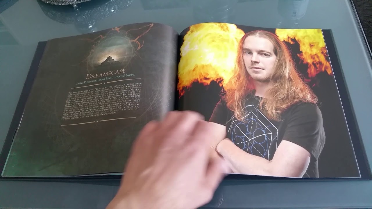 Unboxing Epica - The Quantum Enigma Earbook Edition