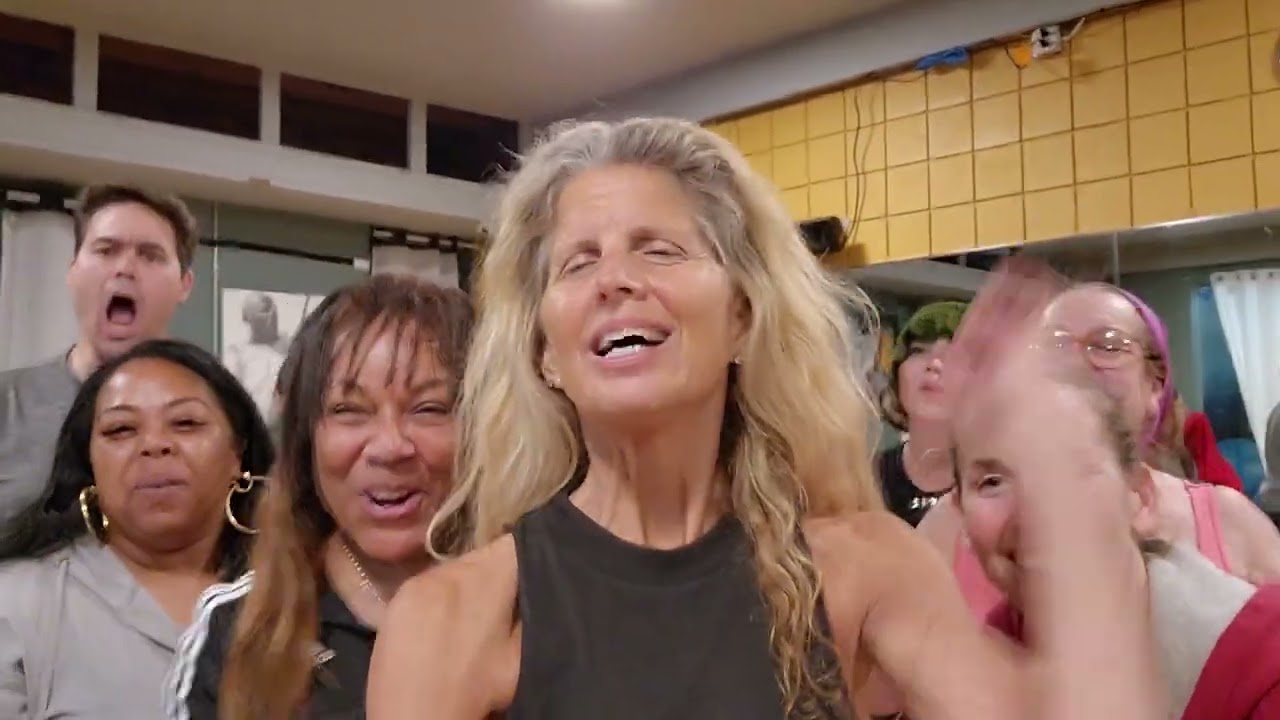 Santa Monica Hip Hop Dance - Lisa Kellogg - www.HipHopDancer.com - In-Studio & Outdoor Hip Hop Dance