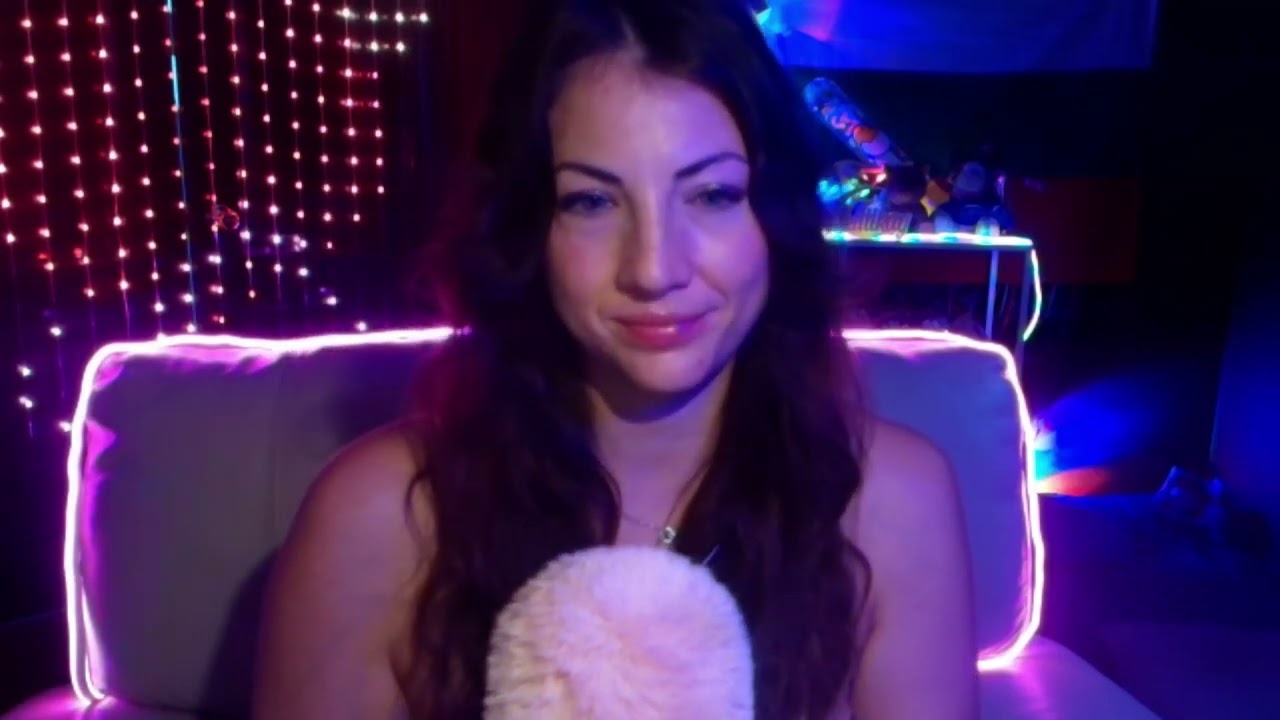 ASMR loud claps