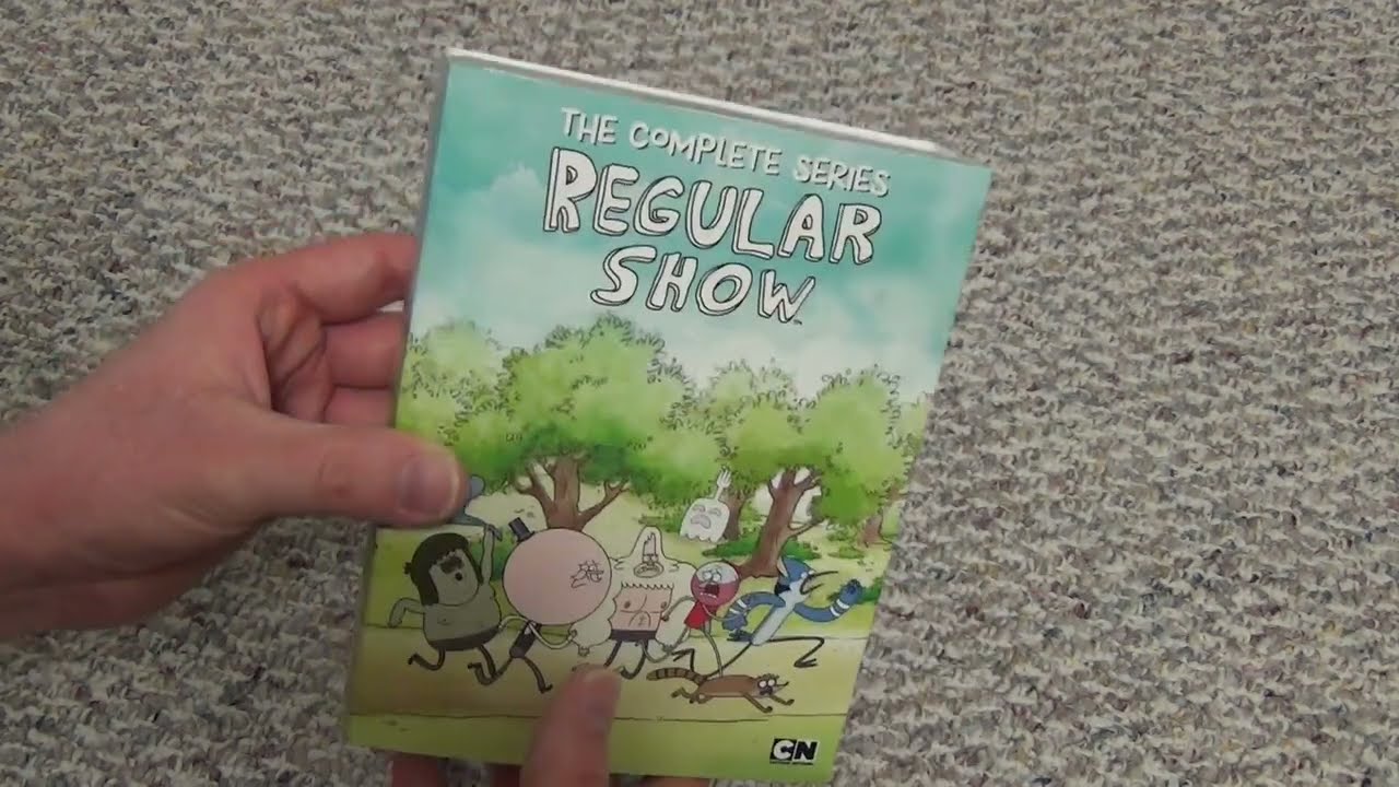 Распаковка DVD с «Обычным шоу: полный сериал»