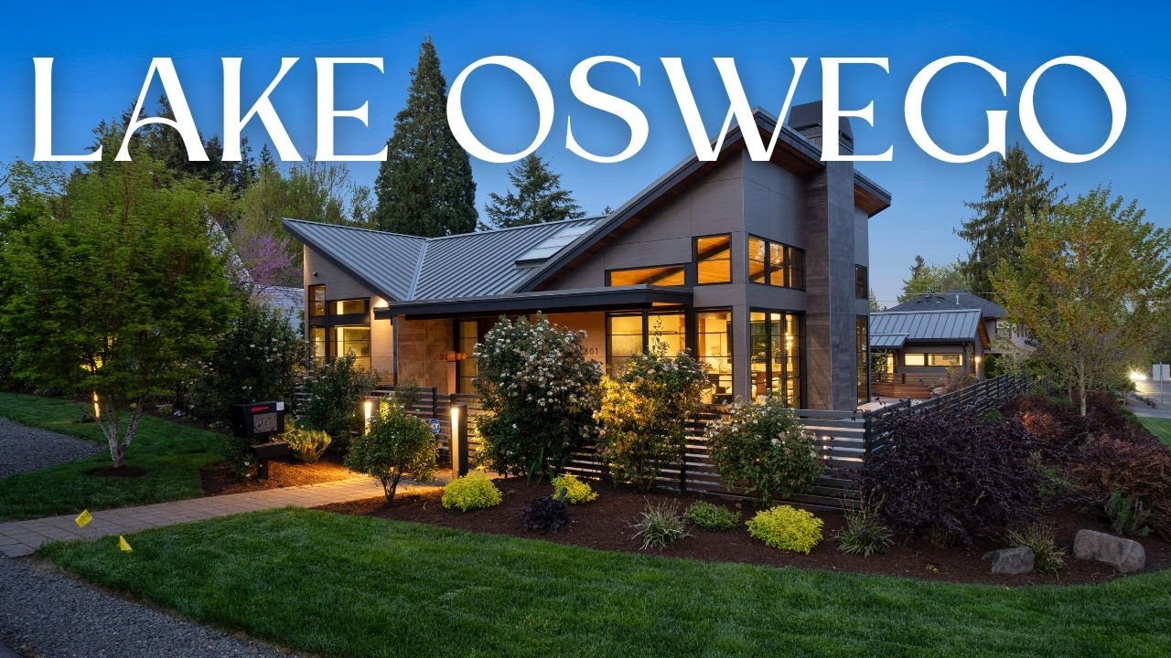 801 7th St in Lake Oswego, Oregon