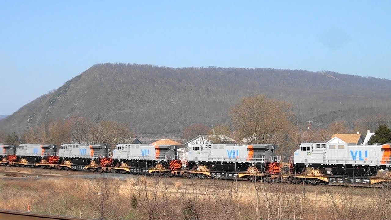 NS 057 in Marysville, PA on the NS PITL (2012)