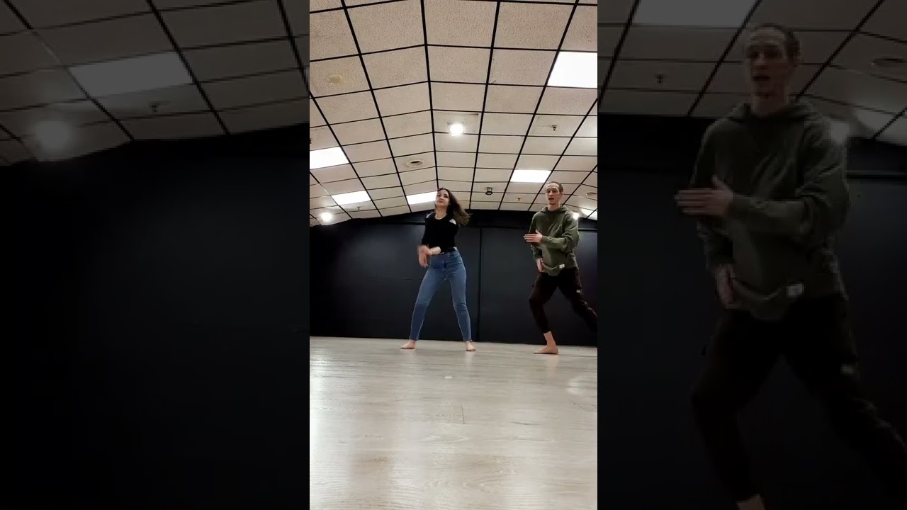 Salsa afro fusion footwork