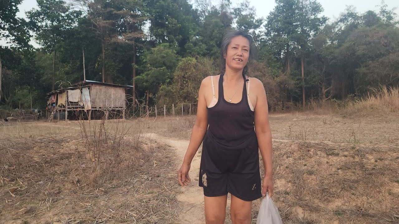 ส่งมันให้ยายน้องเนย​น้อยเนยบอกขอยู่​กับแม่ตามใจน้องเนาะ