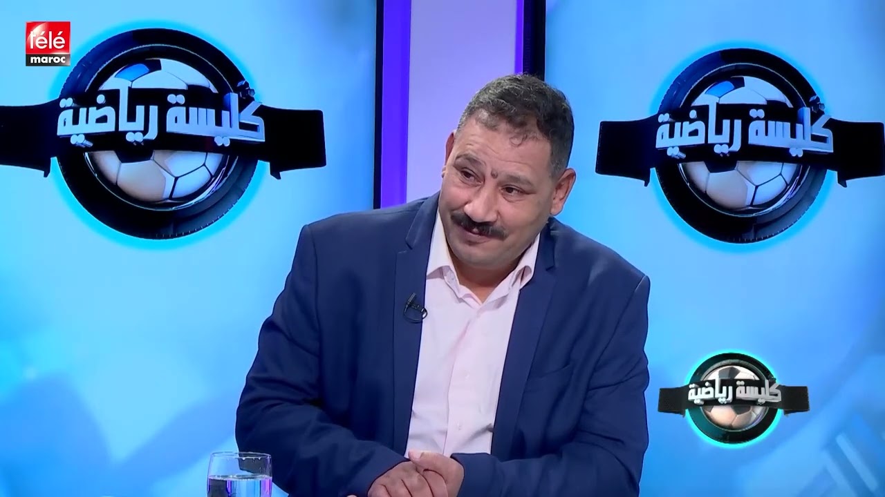 الأجانب يغزون الكرة الشاطئية