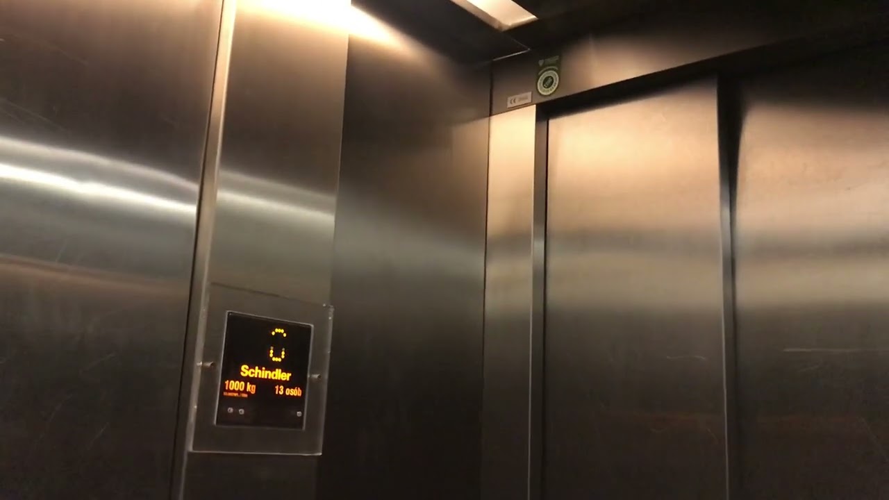 2009 Schindler EuroLift at @McDonalds, Włocławek, Poland