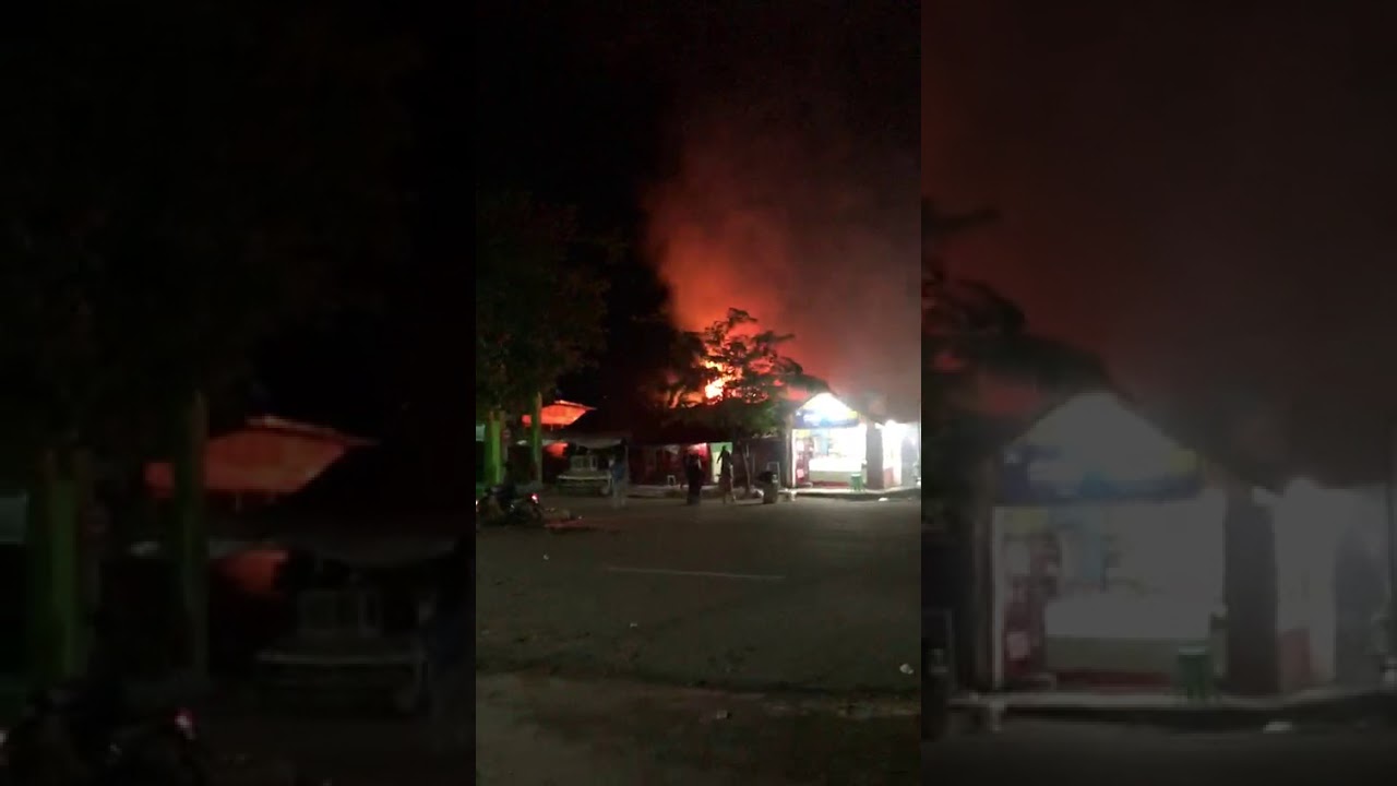 Kebakaran Di Dekat Terminal Barabai Kabupaten Hulu Sungai Tengah