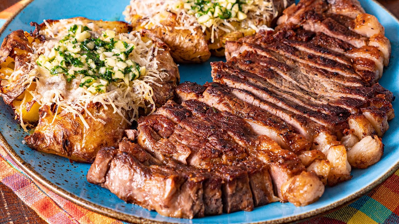 Entrecôte de bœuf et pommes de terre au four - Recettes Vidéo