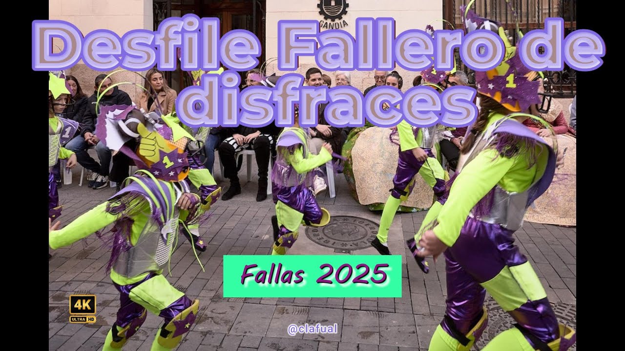 Fallas costume parade Gand&iacute;a 2025