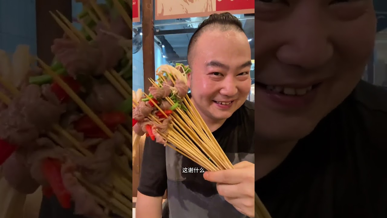 砂锅串串配汉派小吃，地道烟火气#寻味烟火气 #打卡街边美食 #砂锅串串 #藕面窝 #豆皮