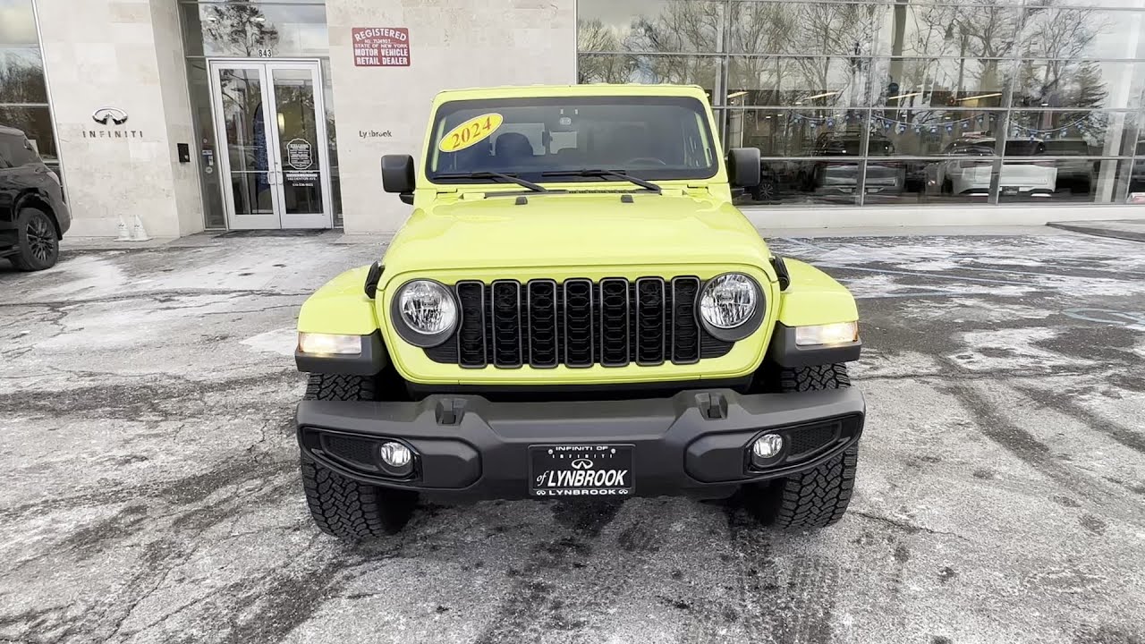 Pre-Owned 2024 Jeep Gladiator Nighthawk at INFINITI of Lynbrook | Lynbrook, NY
